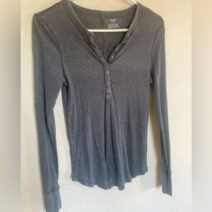 Aerie Henley Women’s Size S
